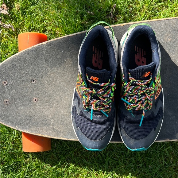 Kid’s New Balance Navy and Neon Athletic Shoes - Picture 3 of 6